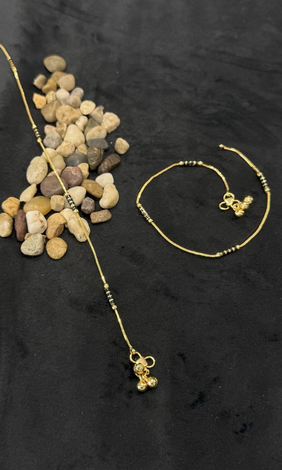 Gold Polish Daily Wear Black Bead Anklets – 10.5 Inches