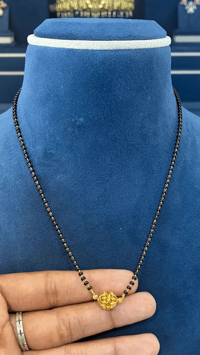 Blackbeads - 18 Inches