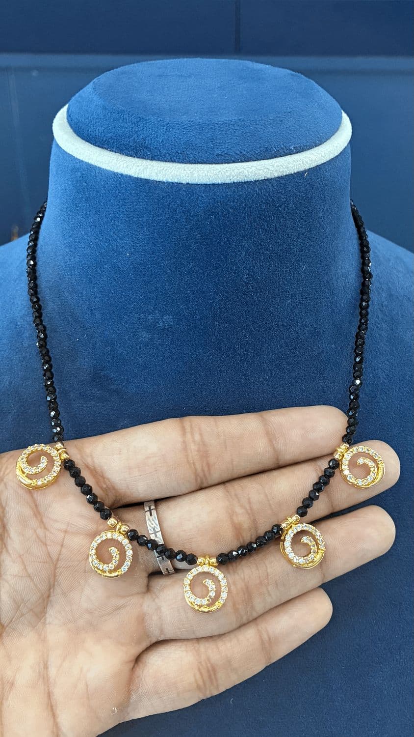 Blackbeads - 18 Inches