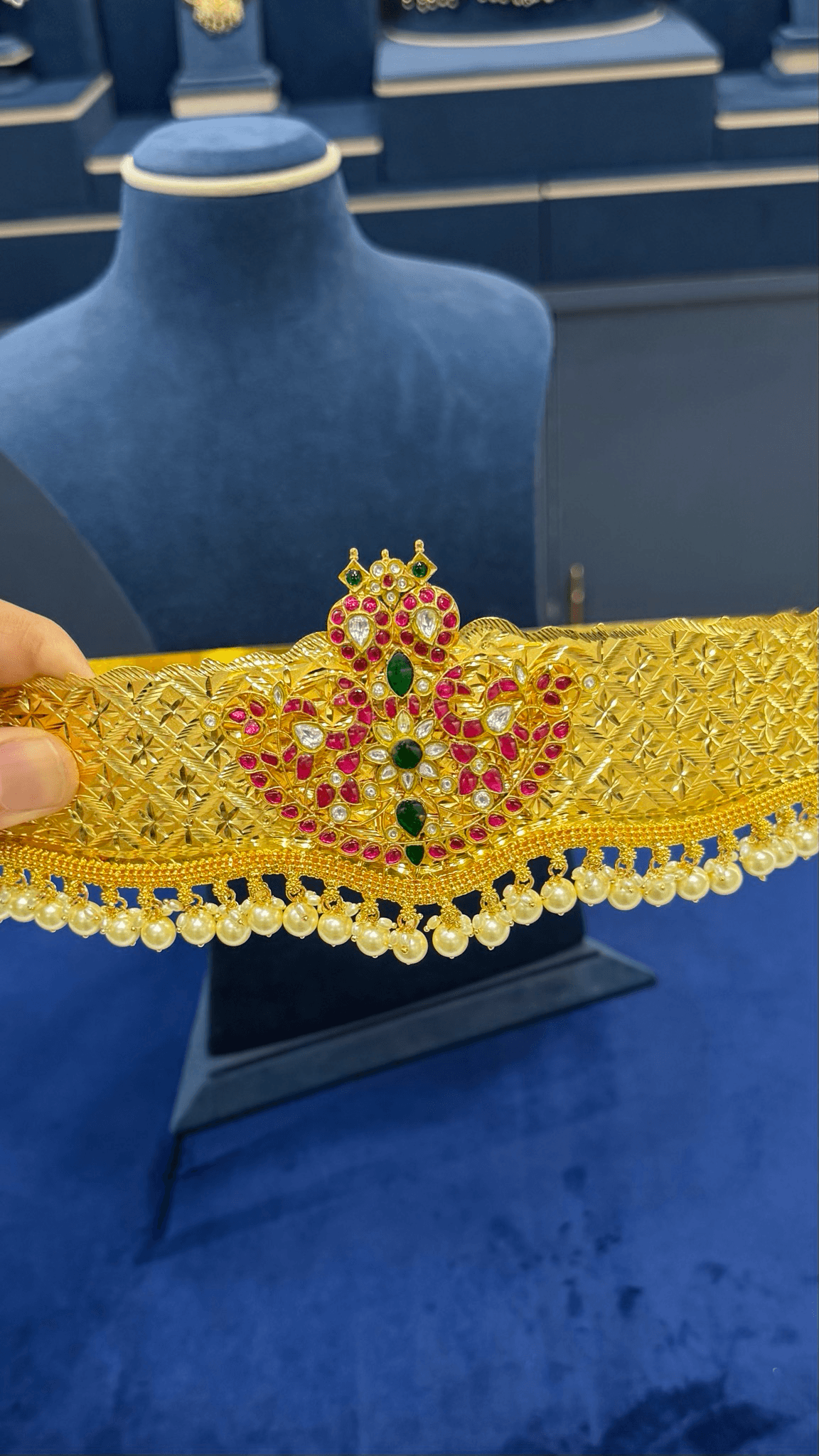 Jadau Locket Vaddanam