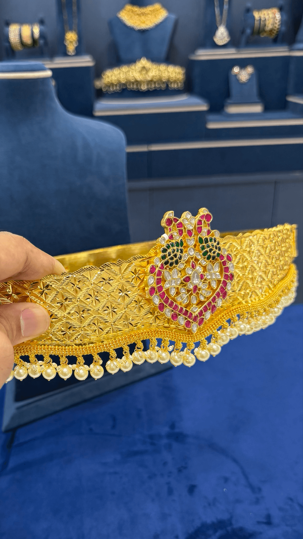 Jadau Locket Vaddanam