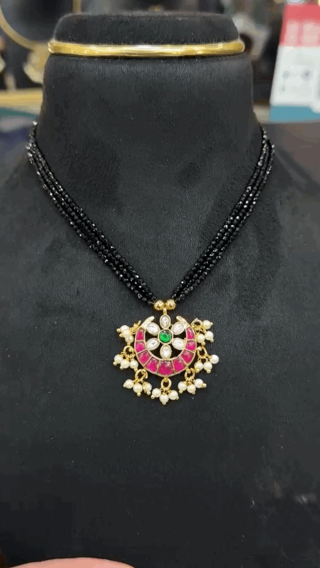 Blackbeads - 18 Inches