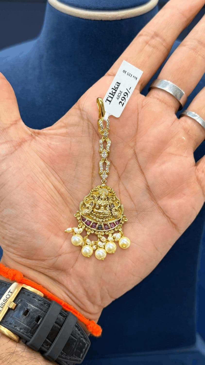 Nakshi Tikka