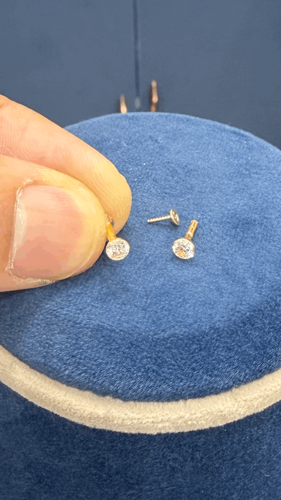 Nose Pin / Studs (Price for Each Pc)