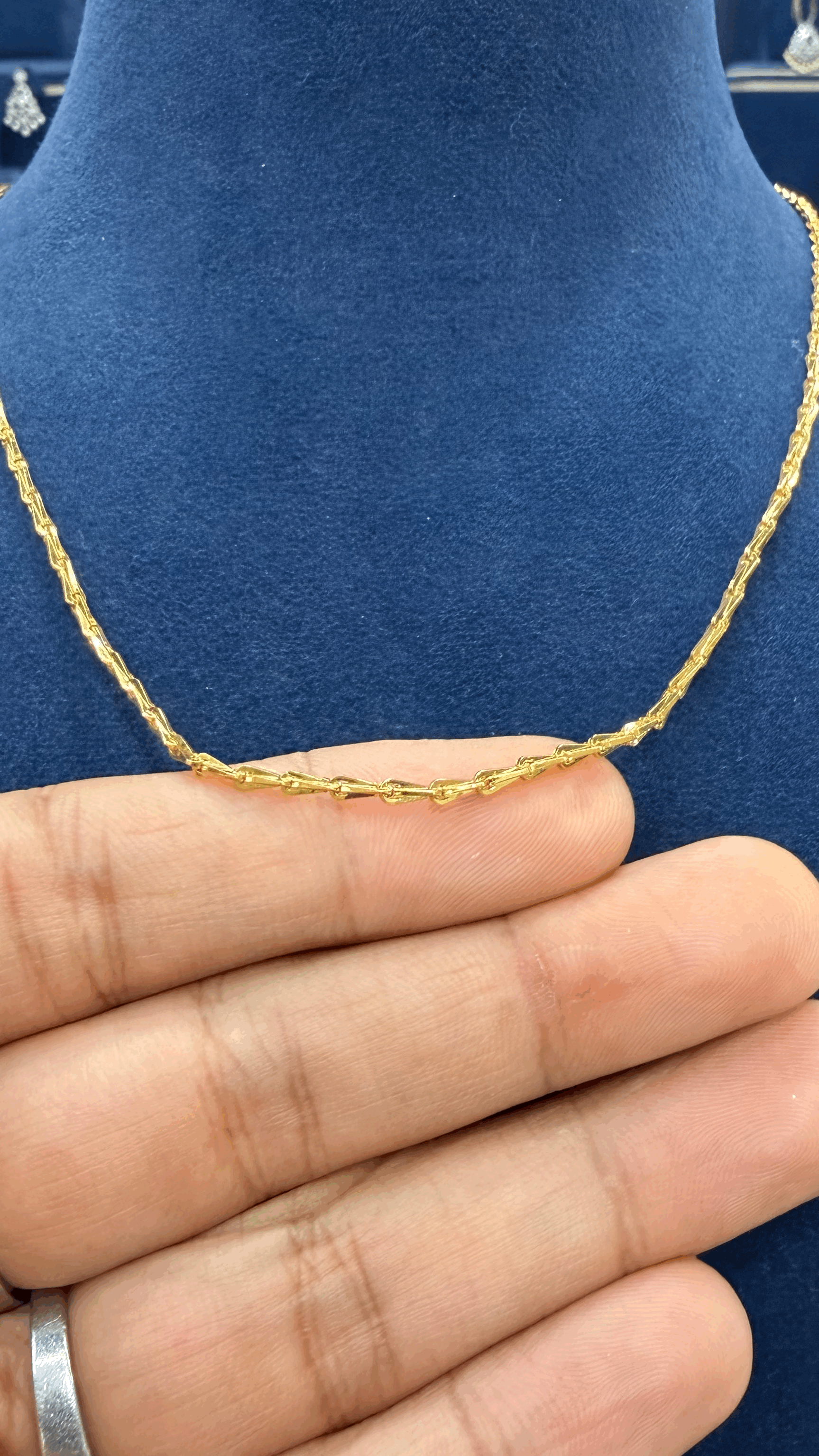 Daily Wear Chain - 18 Inches