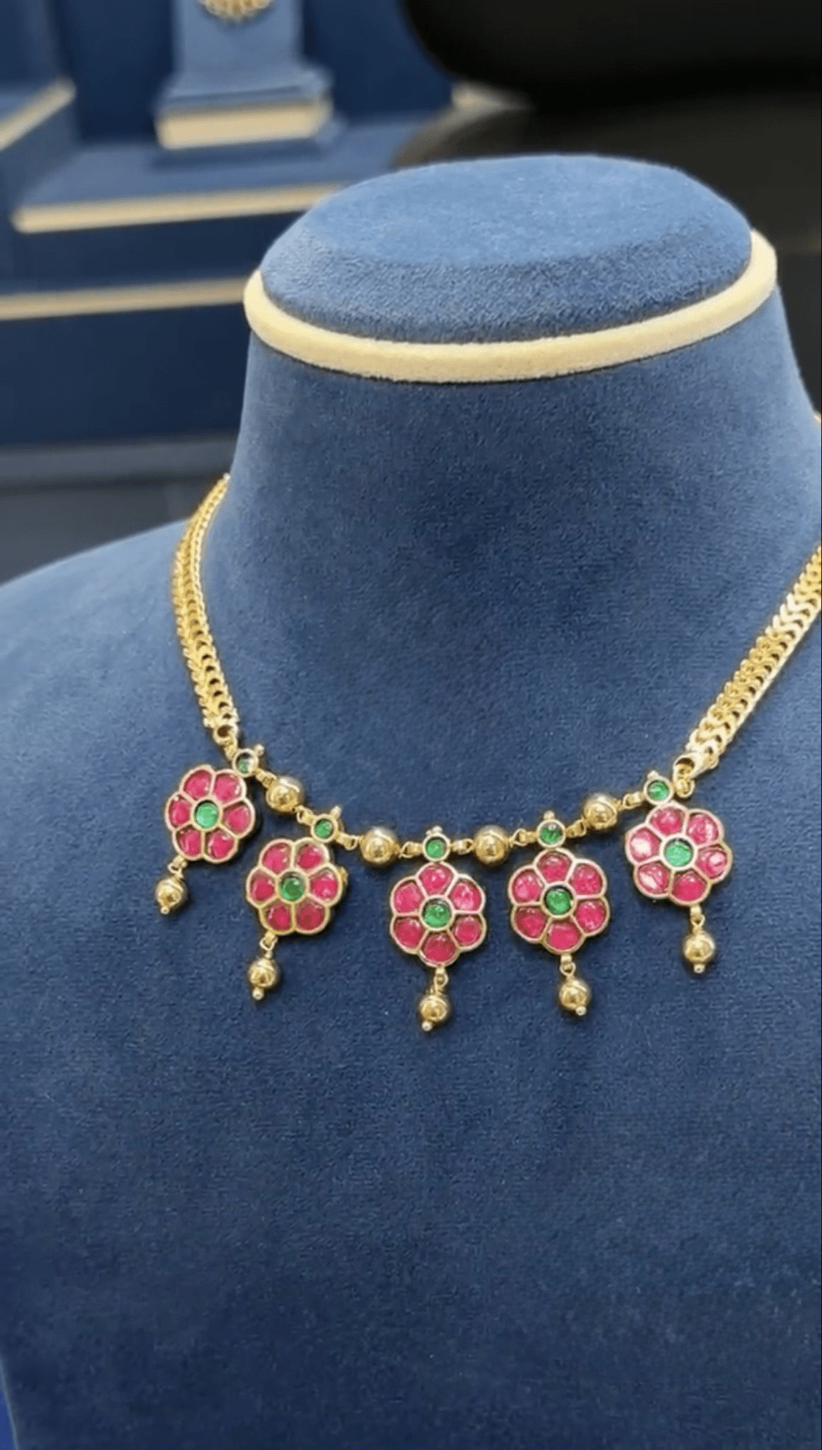 Cute Chain With Jadau Locket