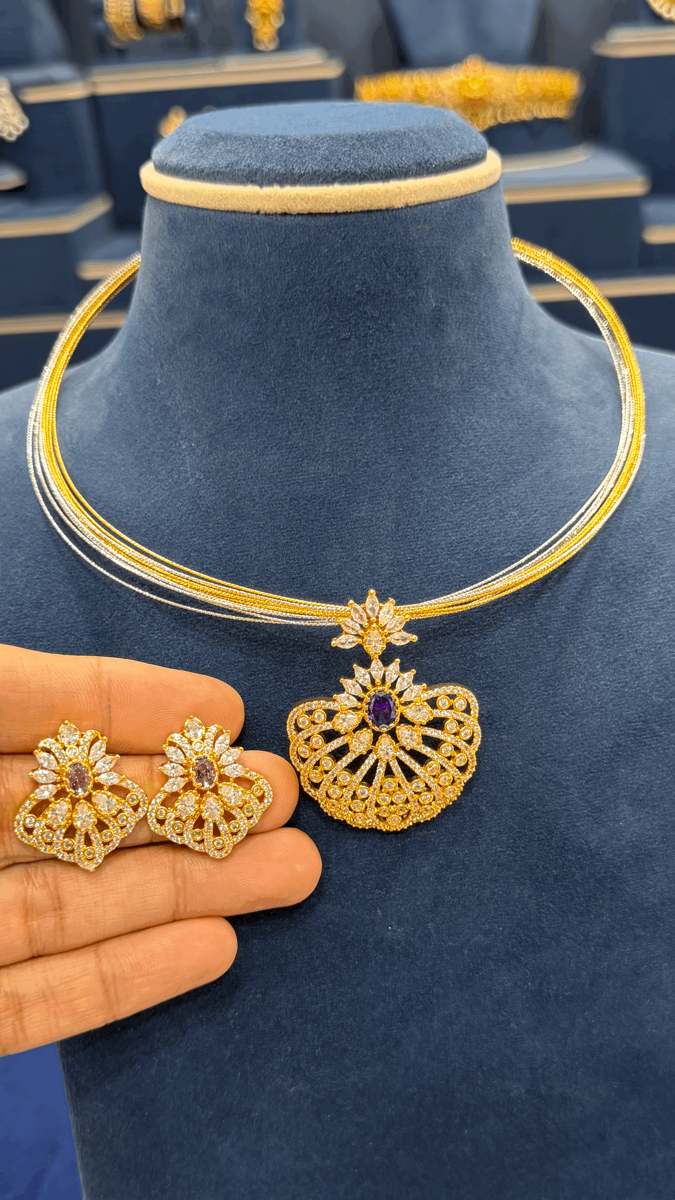 Hasli with CZ Locket