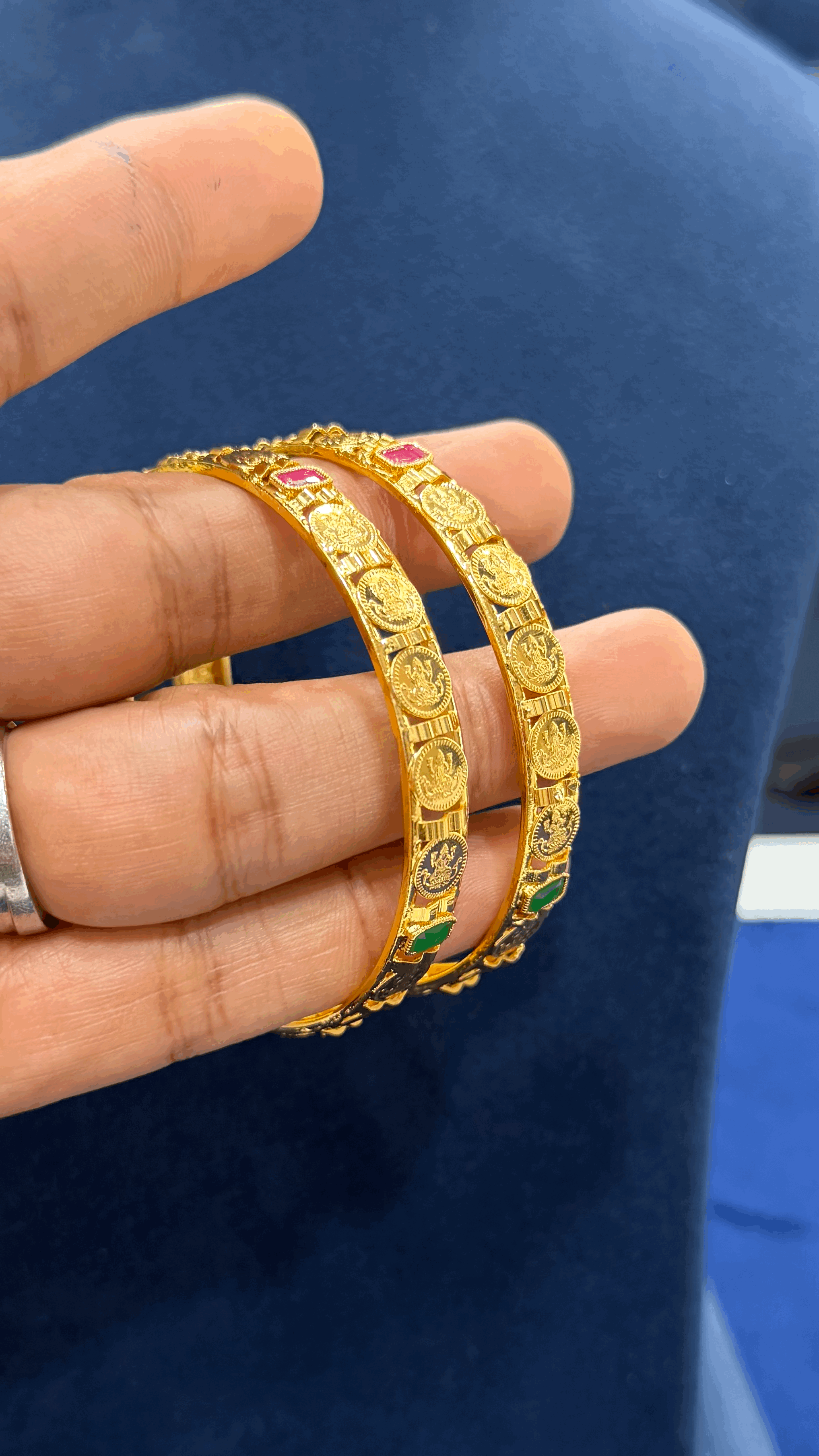 Kasu Bangles